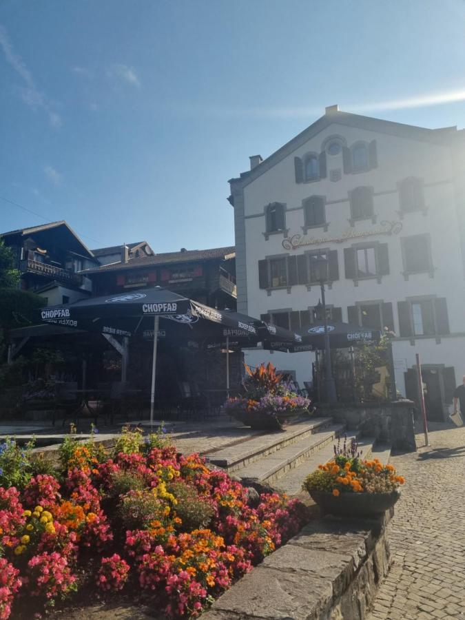 Auberge De La Bourgeoisie Troistorrents Exteriör bild