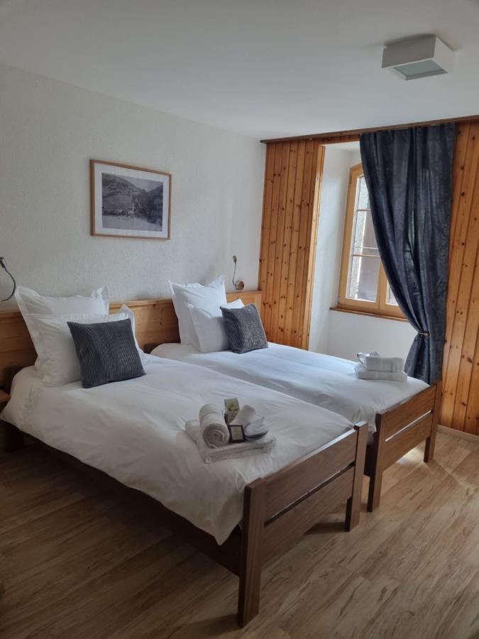 Auberge De La Bourgeoisie Troistorrents Exteriör bild